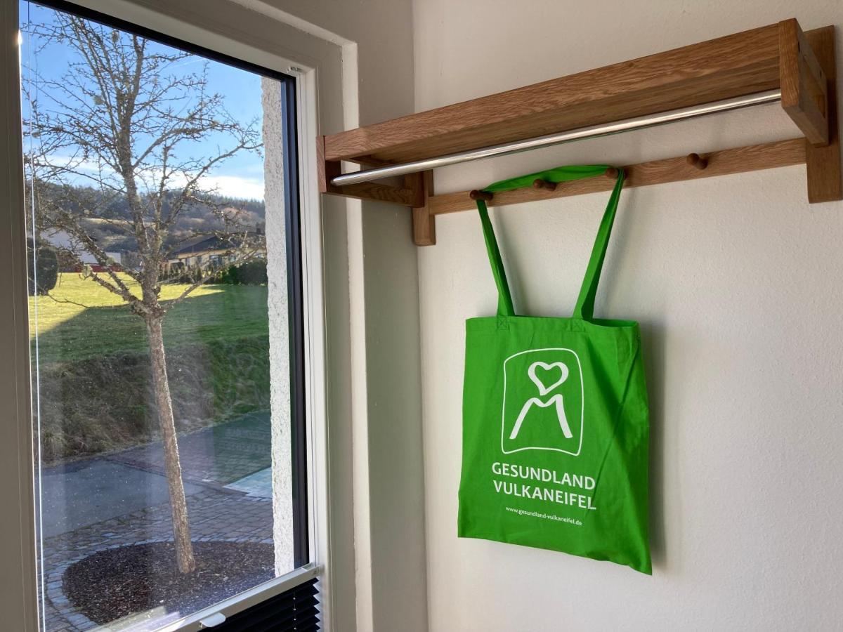Ferienwohnung Zum Eifelelch Daun Exteriör bild